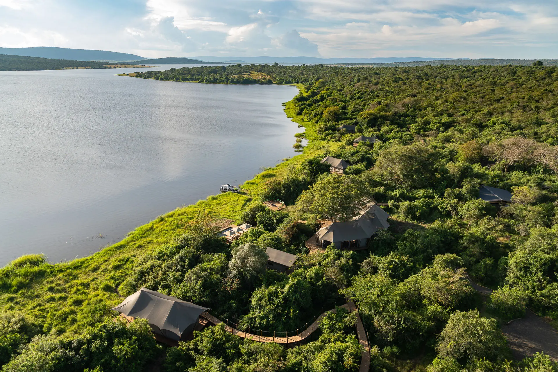 Ruta privada por Ruanda entre volcanes, colinas y Lago Kivu